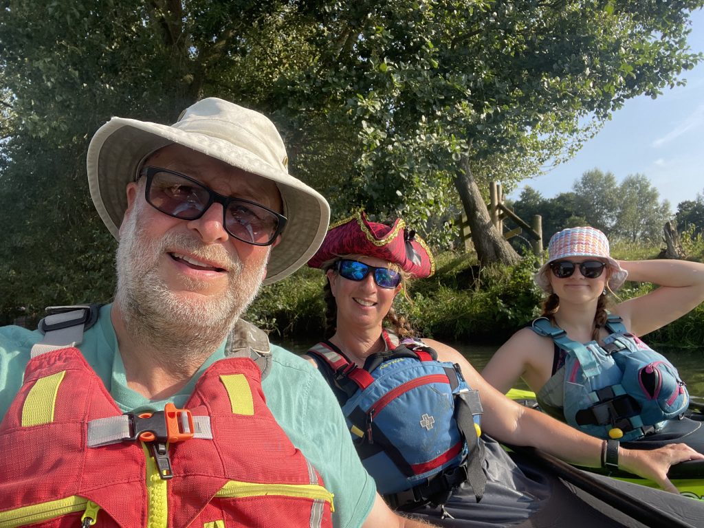 Paddling with the family at Whoosh Explore Canoe Club on the Sudbury to sea weekend on the River Stour