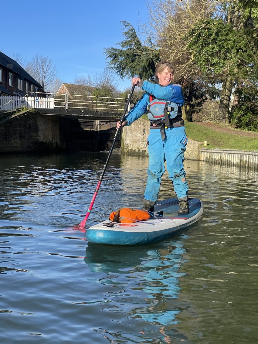 paddleboarding lessons on the River Stort